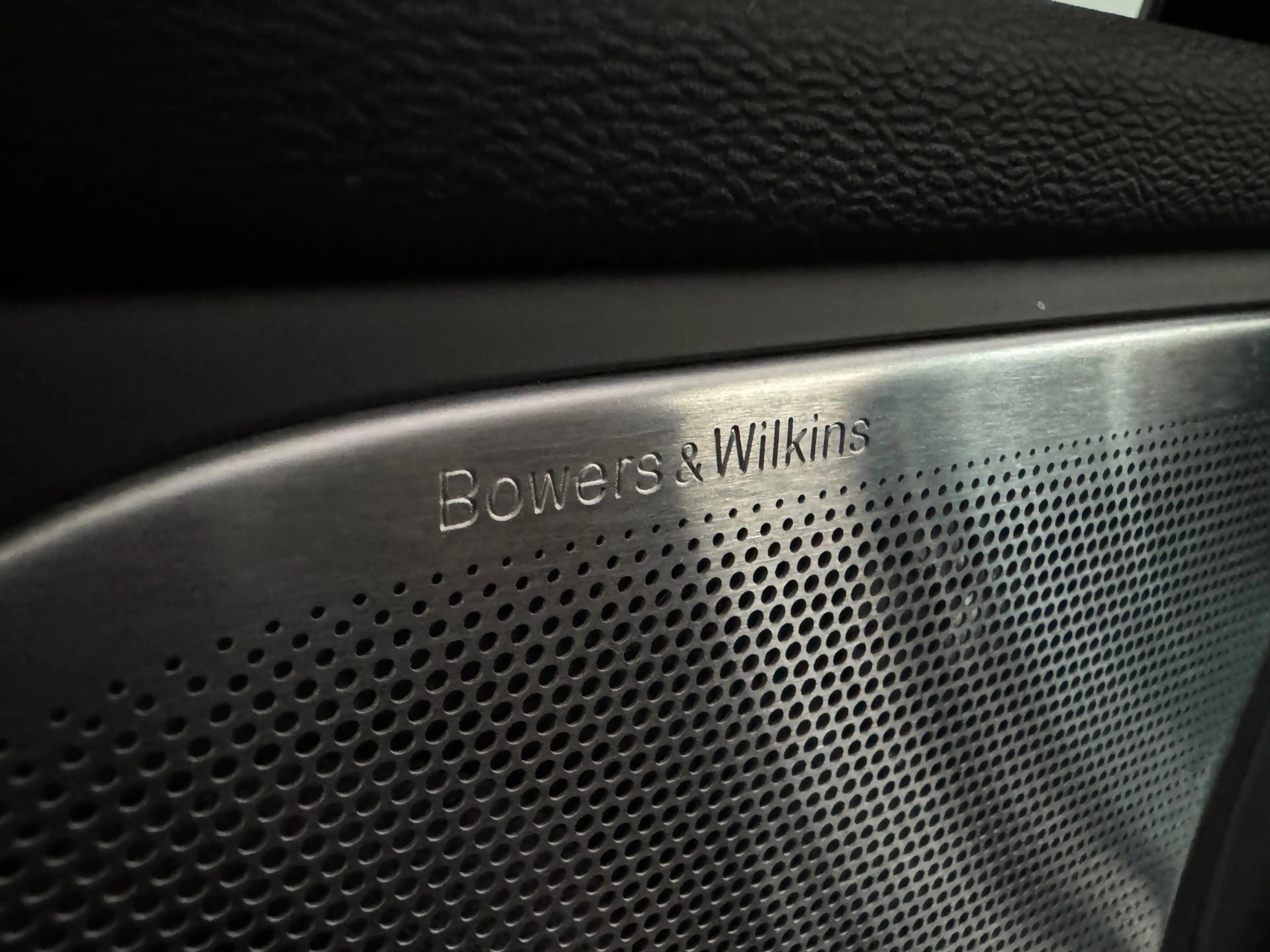 Volvo S60 2.0 Recharge T8 AWD Inscription Pano|Memory|Bowers — photo 14