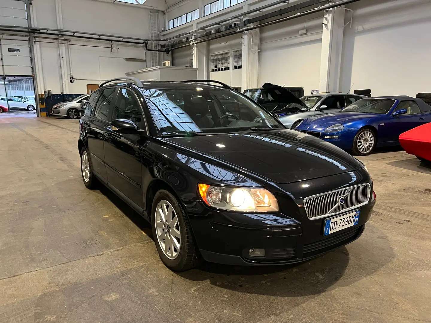 Volvo V50 V50 1.6 Momentum Blau - 2