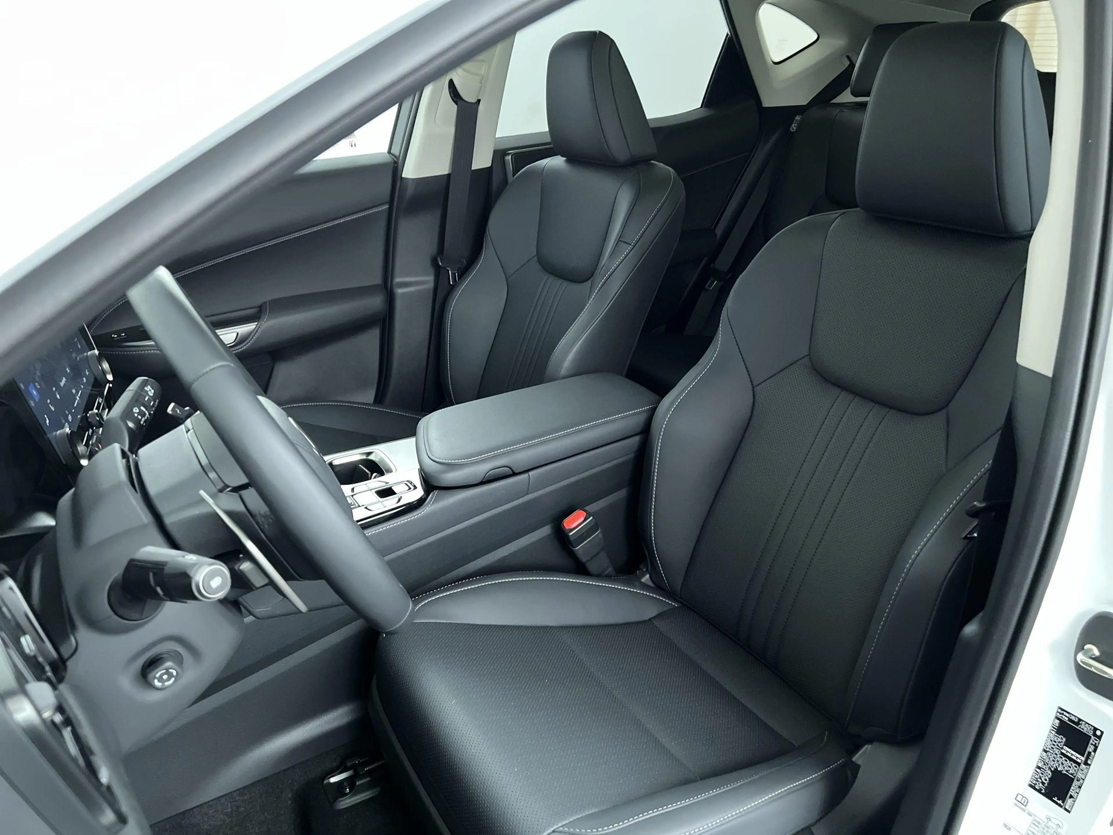 Lexus NX 450h+ AWD 35th Edition, Explorer Pack (trekhaak)! — photo 11