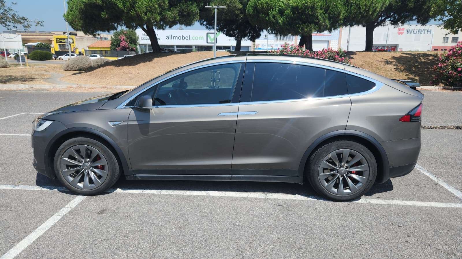 Tesla Model X 90 D - foto 1