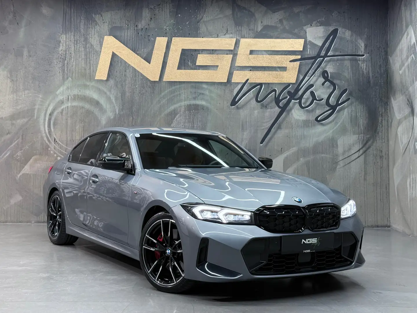 BMW 340 xDrive FACELIFT LCI CAREPAKET 2027 ERSTBESITZ H&K Grau - 1