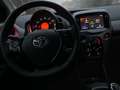 Toyota Aygo 2020/7.200 KM / €11.750 !! Rood - thumbnail 10
