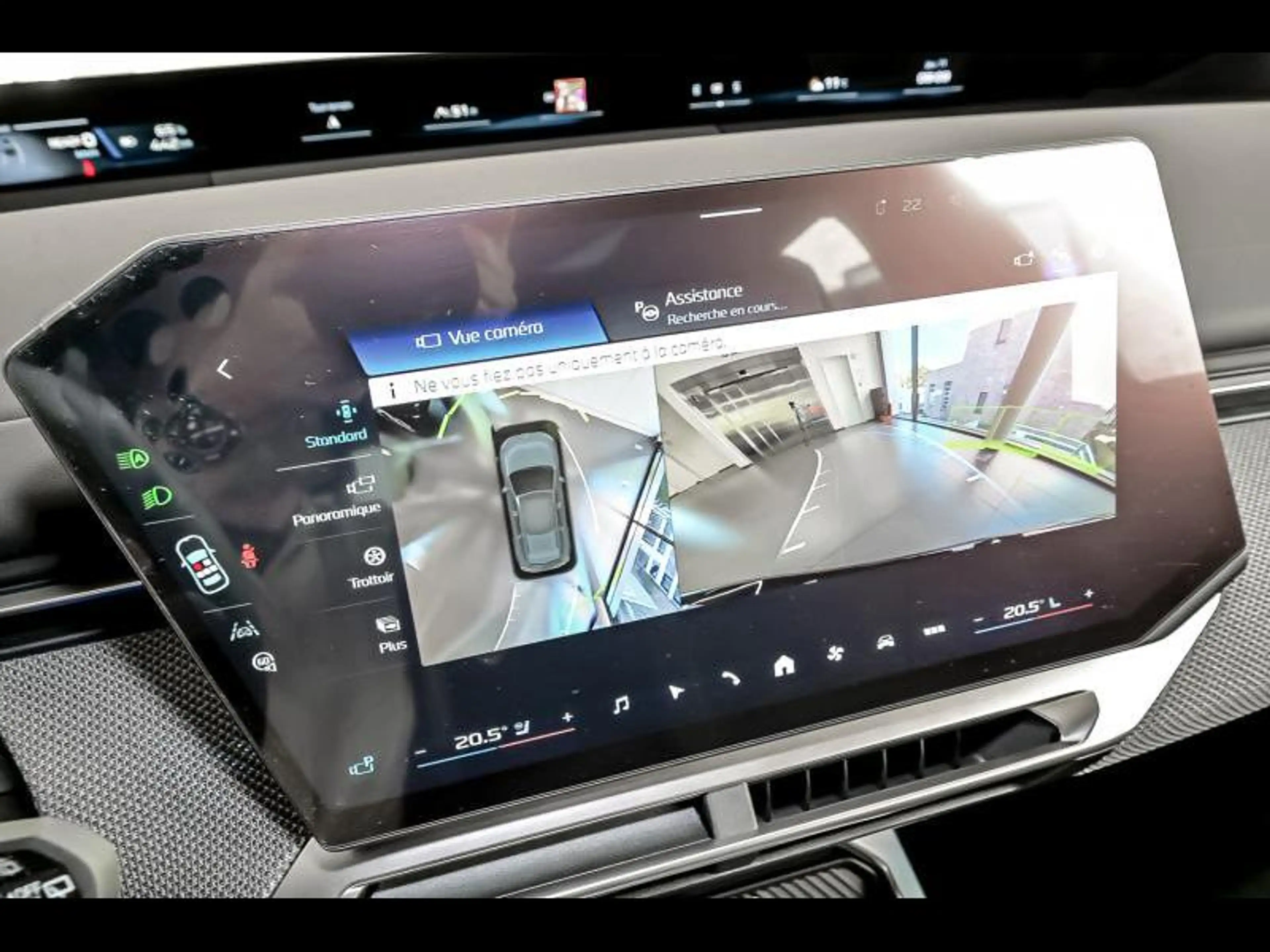 BMW iX3 50 xDrive Pack Sport M — photo 14