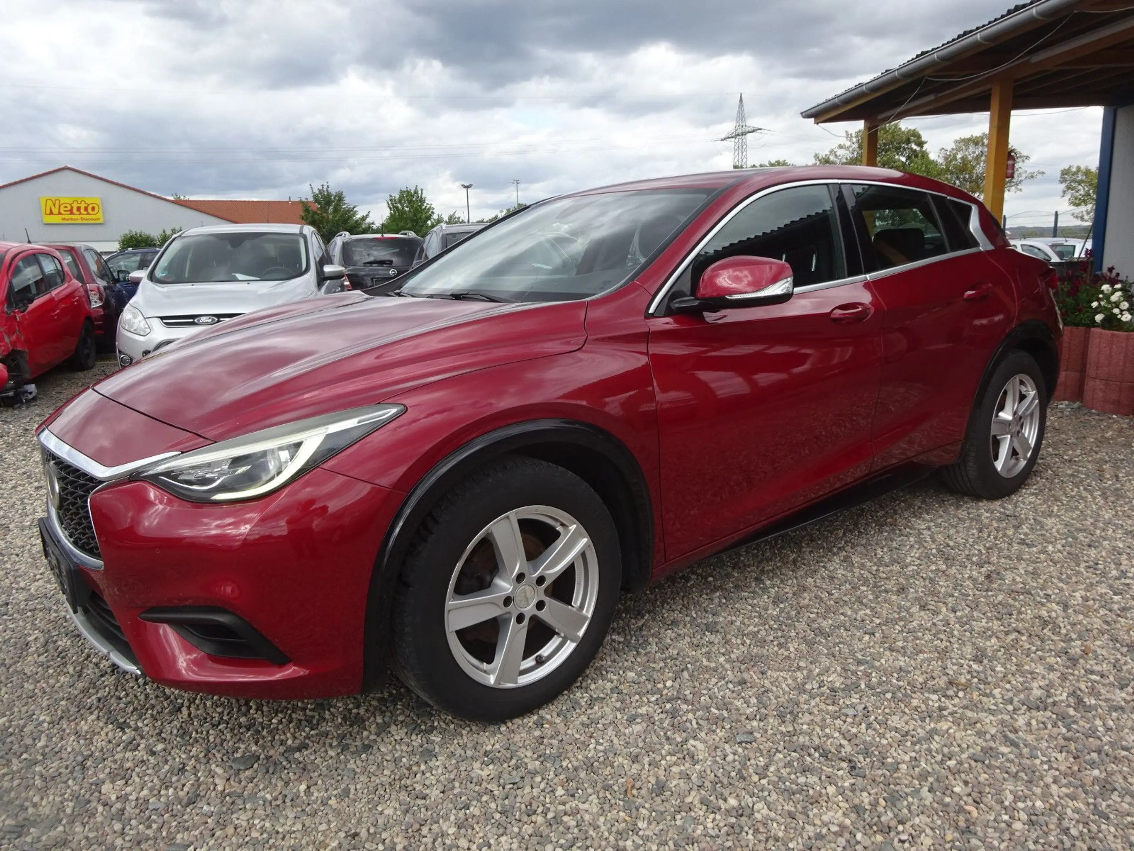 Infiniti Q30 1.5d FWD City Black