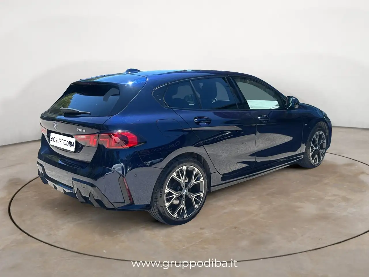 BMW 118