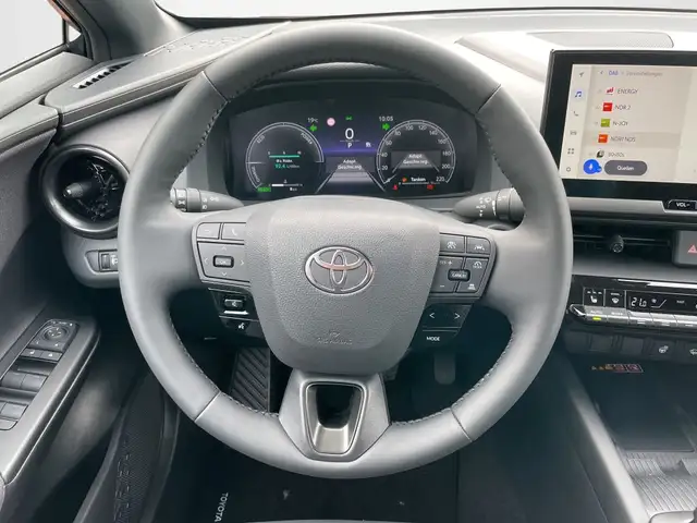 Toyota C-HR view 10