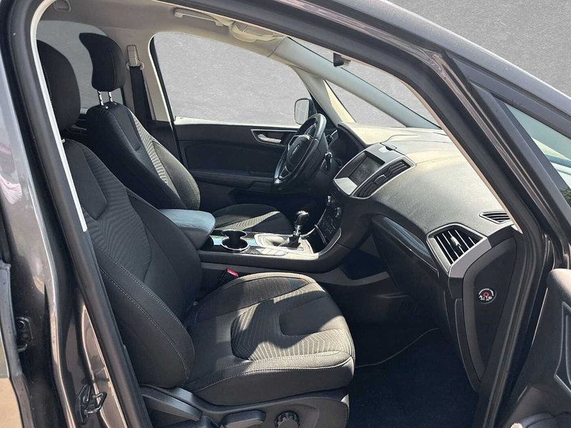 Ford S-Max 1.5 EcoBoost Trend — photo 3
