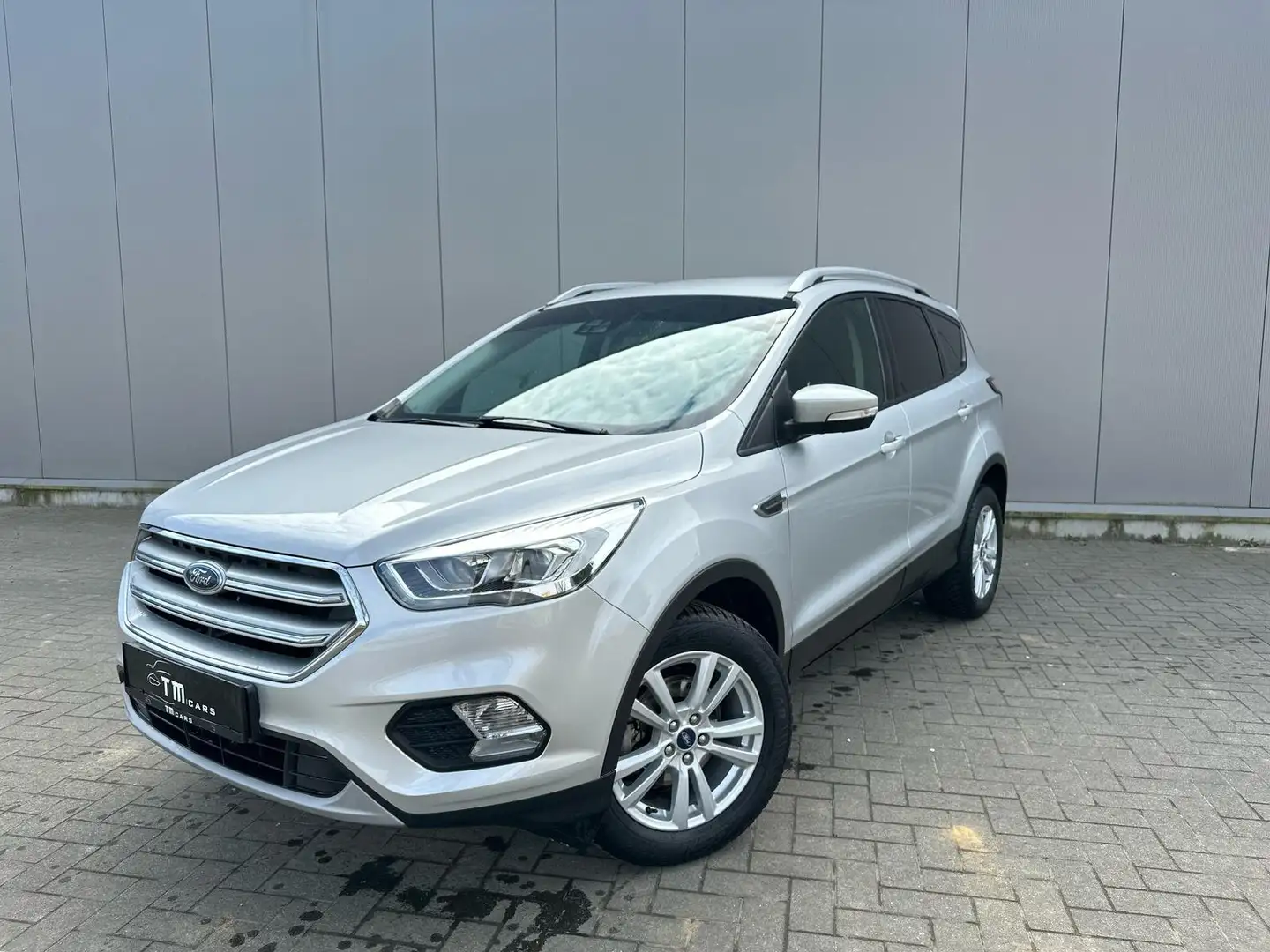 Ford Kuga 1.5 EcoBoost FWD Titanium (EU6.2) Plateado - 1