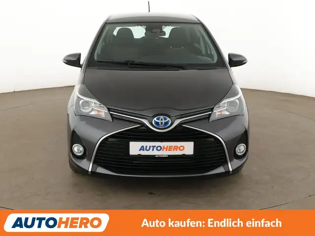 Toyota Yaris view 9
