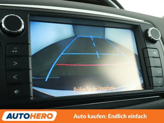 Toyota Yaris view 23