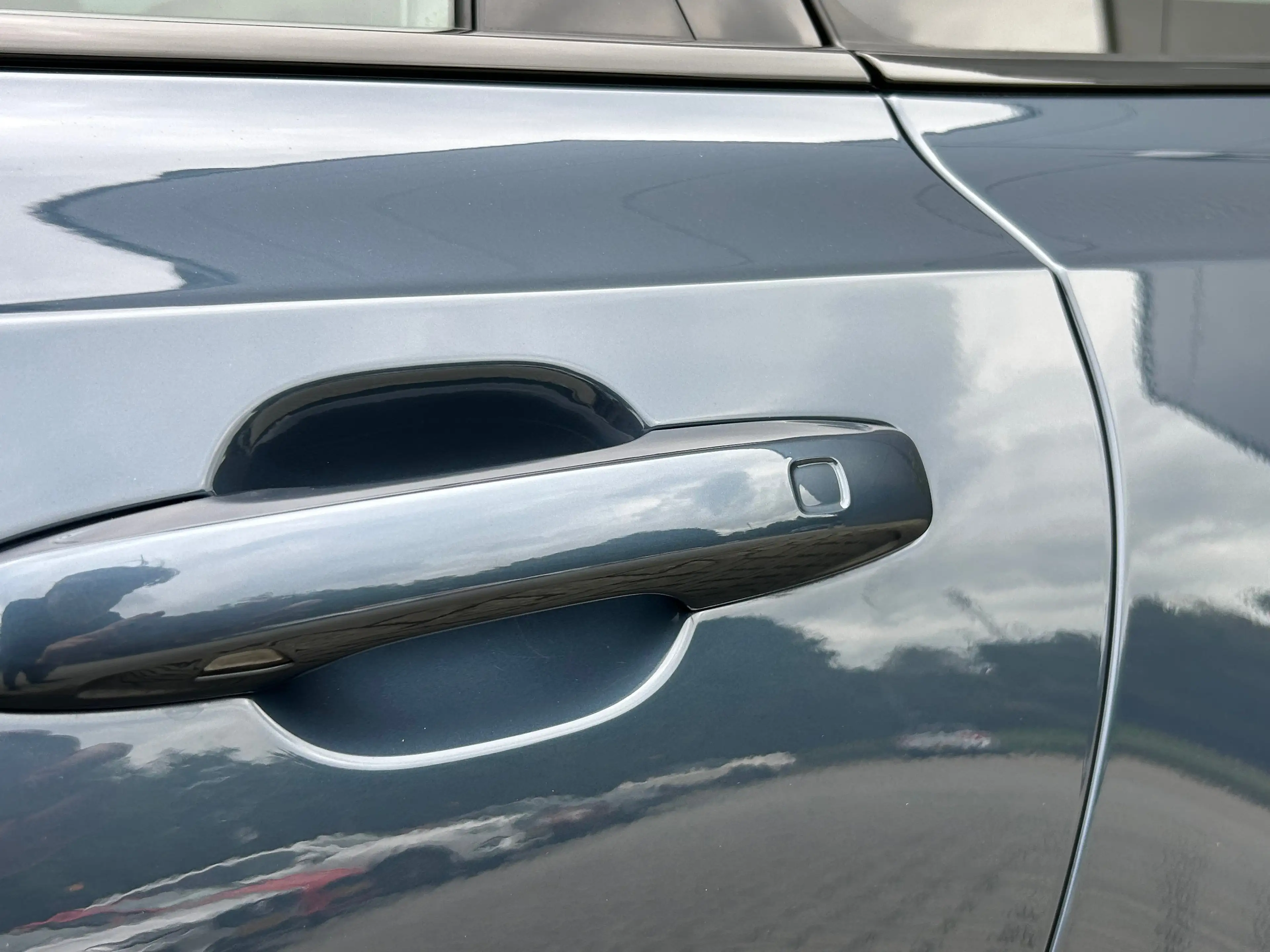 Volvo V90 2.0 T8 Plug-in hybrid AWD Ultra Dark | Luchtvering — photo 6