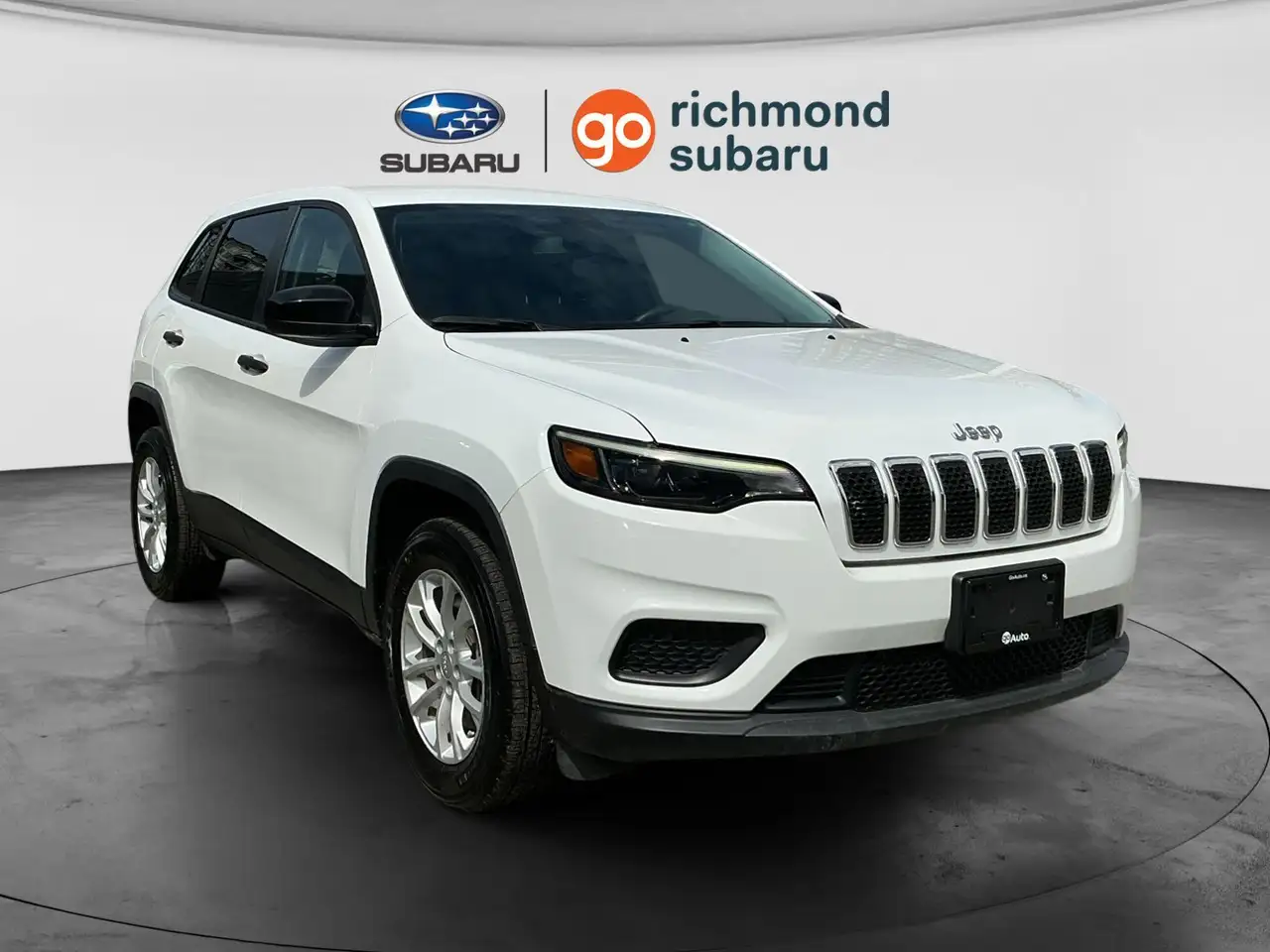 Jeep Cherokee снимка Jeep Cherokee