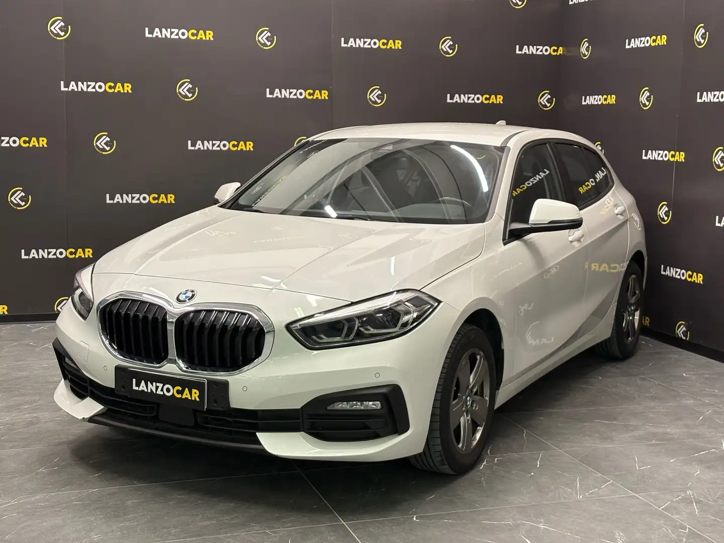 BMW 118 *BENZINA*BUSINESS ADVANTAGE*AUTOMATICA* Blanc - 1