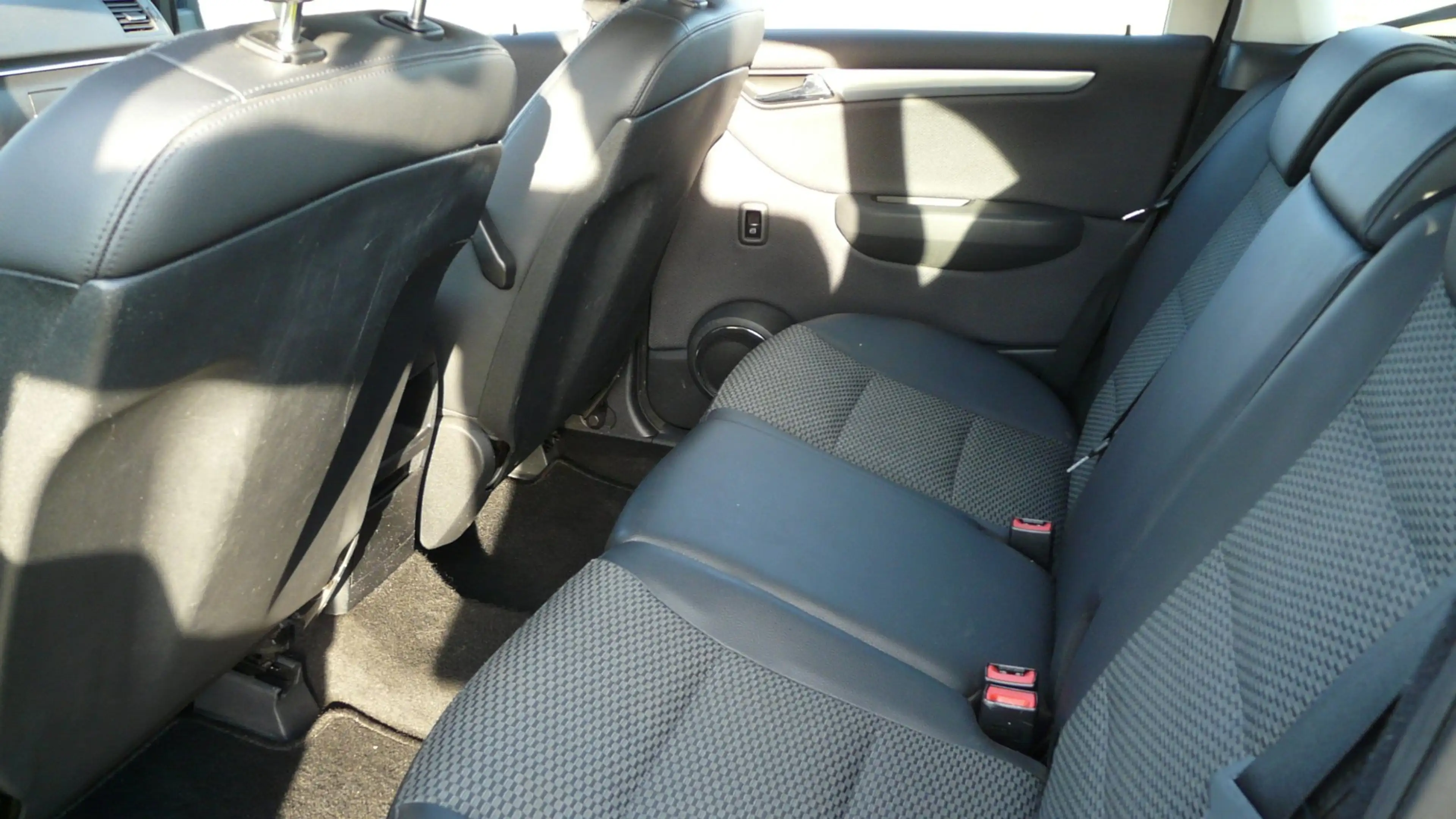 Mercedes-Benz B 160 BlueEFFICIENCY Business Class,Airco,Navi,Lmv's,... — photo 12