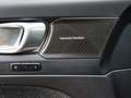 Volvo XC40 B4 AWD Ultimate Dark Aut. Navi*PDC*LED Schwarz - thumbnail 16
