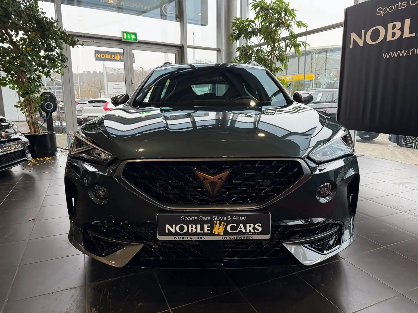 CUPRA Formentor VZ 4Drive PANO BEATS LED Grün - 2