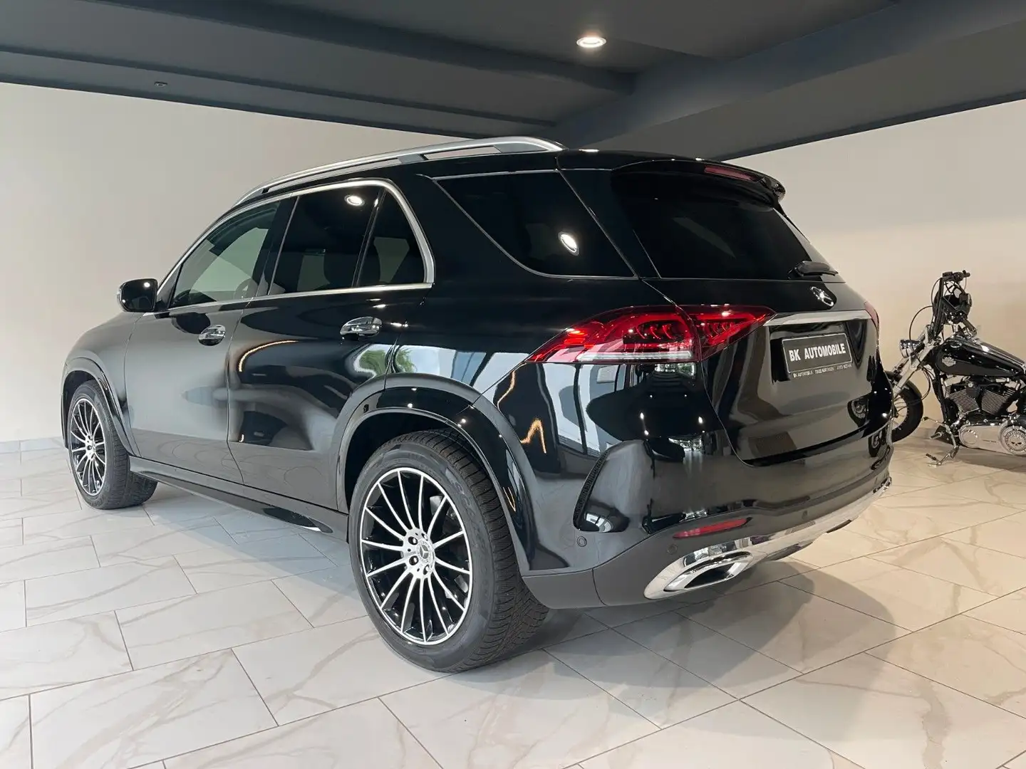 Mercedes-Benz GLE 350 d 4Matic|AMG|Pano|360°|MBUX|21-Zoll|AHK| Schwarz - 2