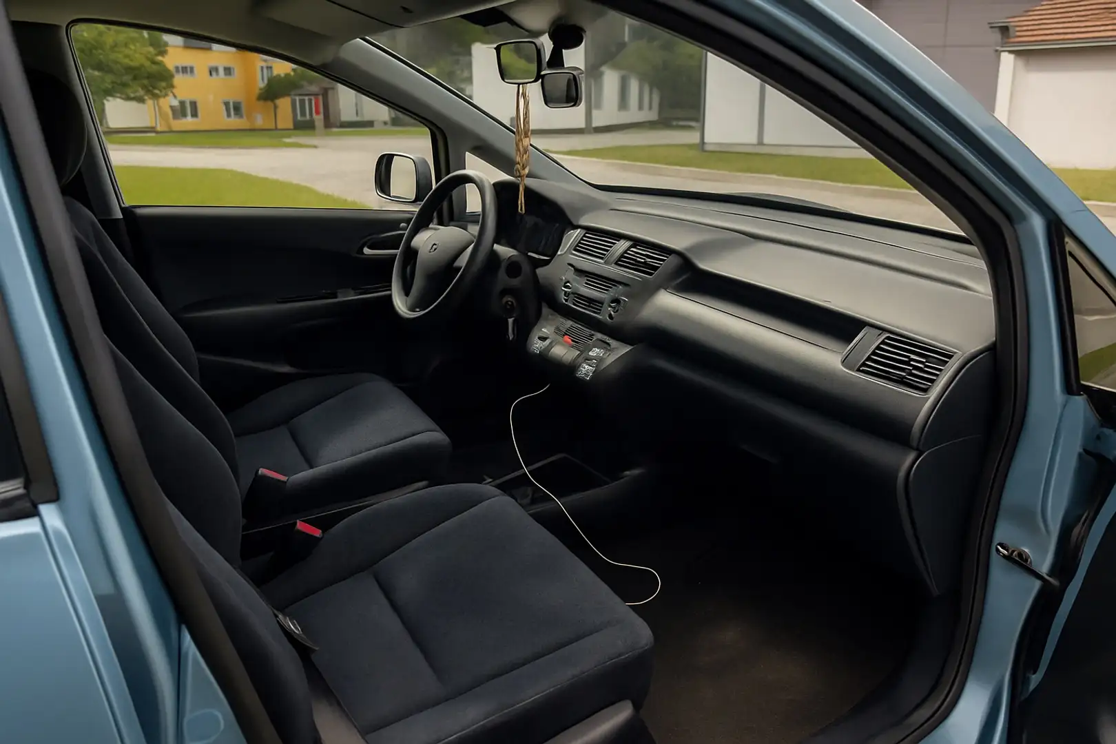 Honda FR-V 1,7i VTEC Comfort Albastru - 2
