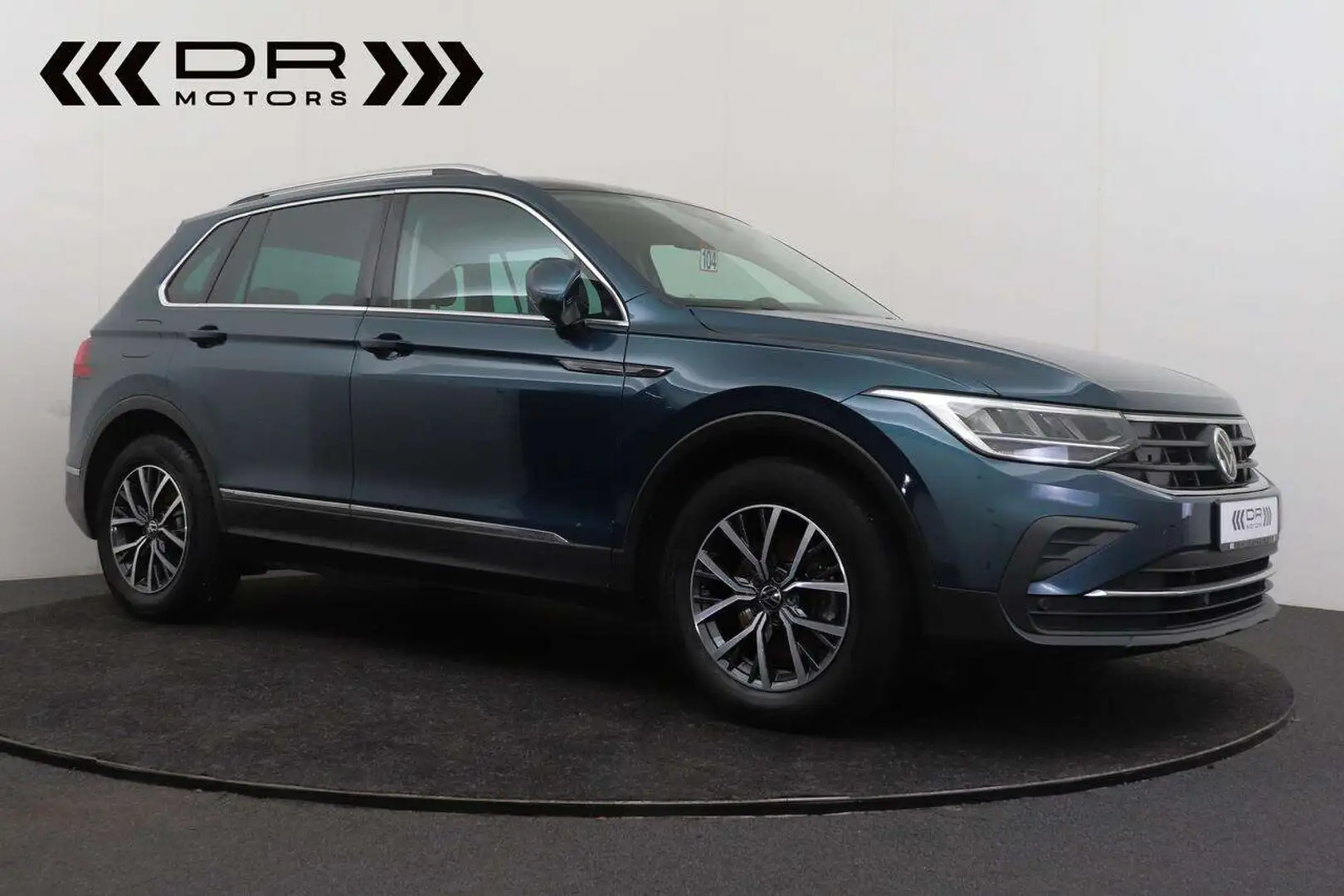 Volkswagen Tiguan 1.5 TSI ACT LIFE - NAVI - LEDER - VIRTUAL COCKP... Bleu - 2