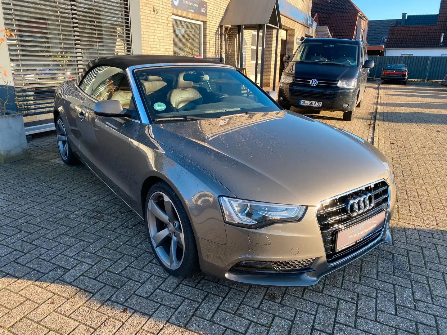 Audi A5 Cabriolet 3.0 TDI quattro Gris - 1