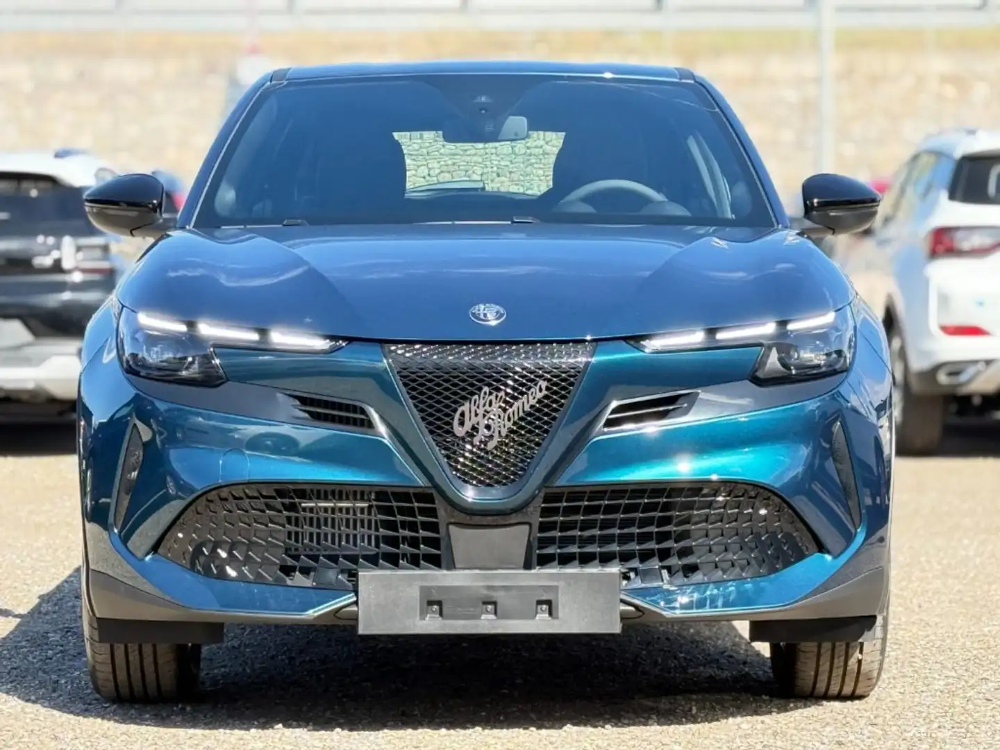 Alfa Romeo Junior 1.2 145 CV Hybrid eDCT6 NUOVO Blau - 2