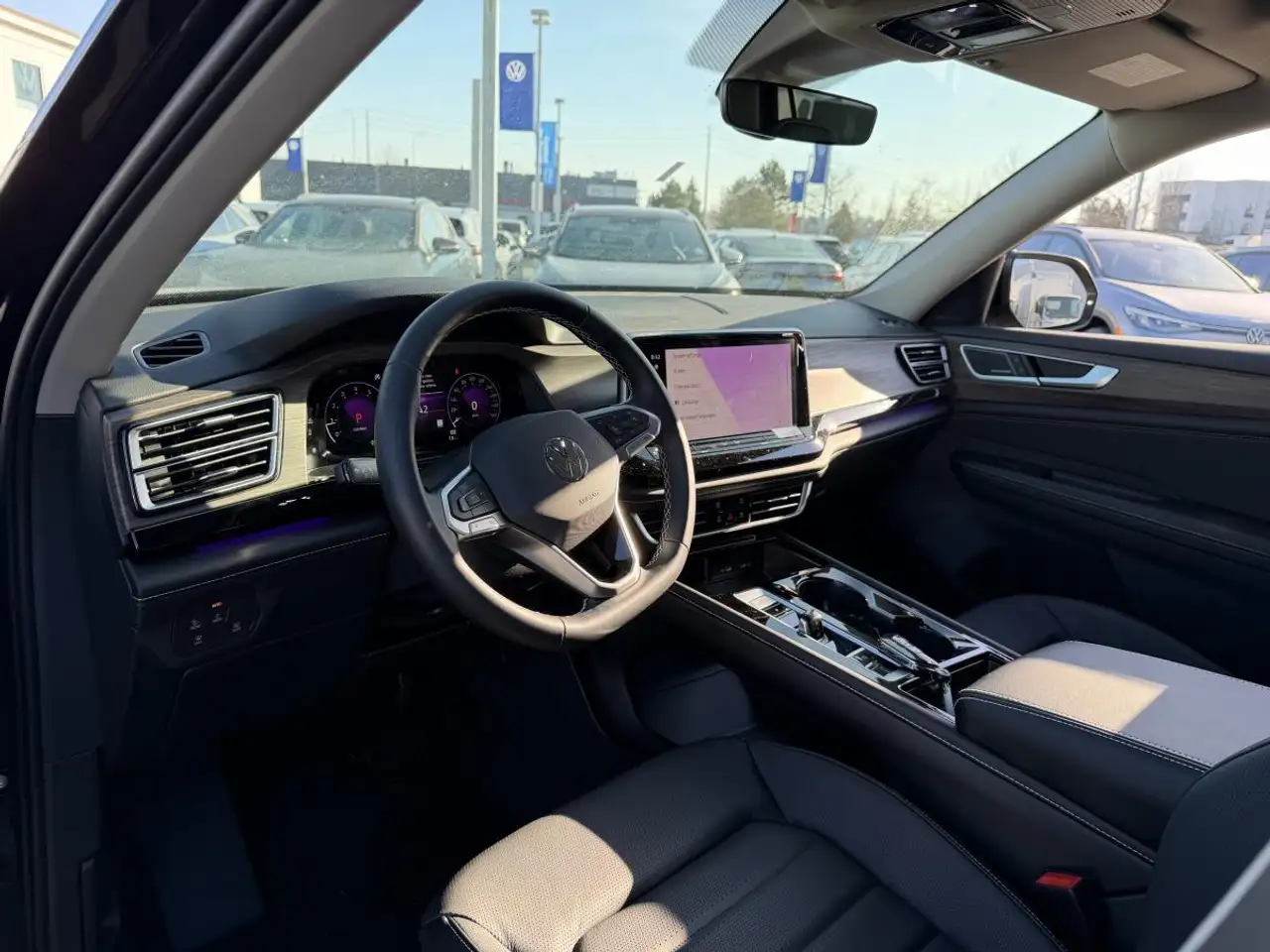 Volkswagen Atlas снимка Volkswagen Atlas
