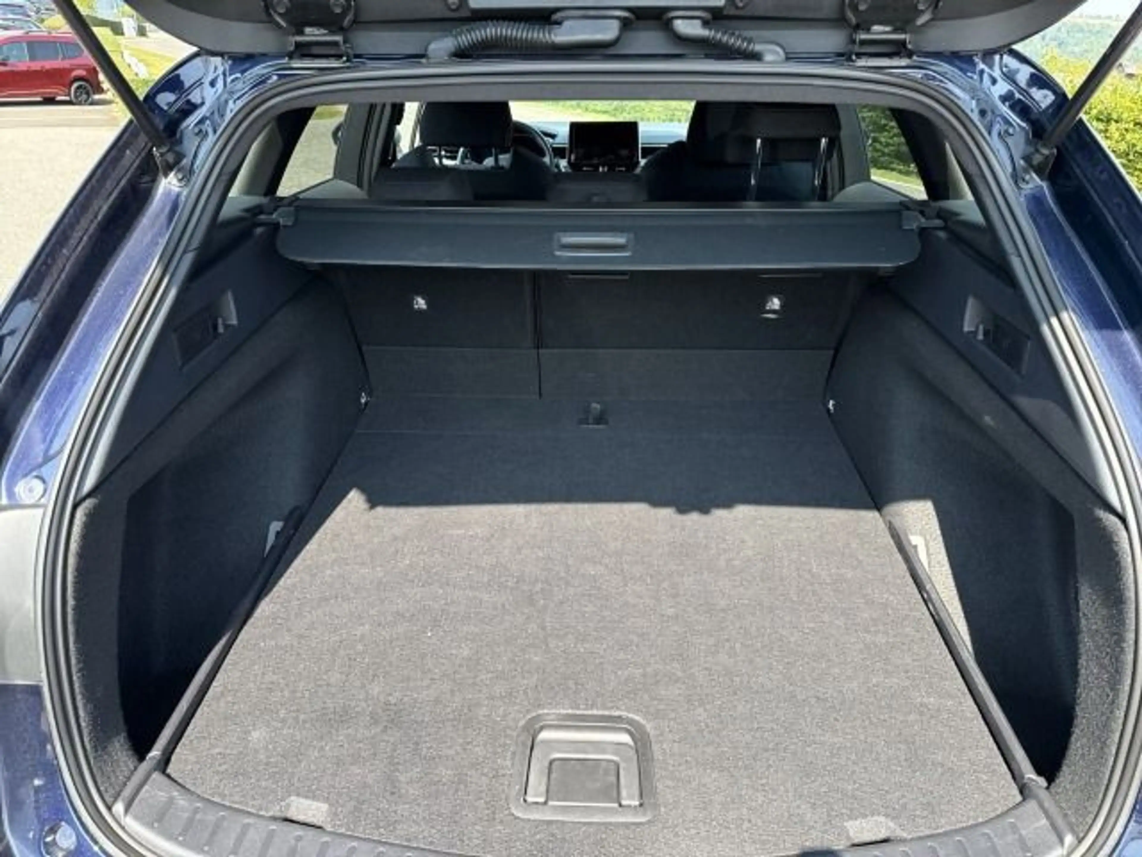 Suzuki Swace 1.8 Hybrid Comfort+ — photo 10