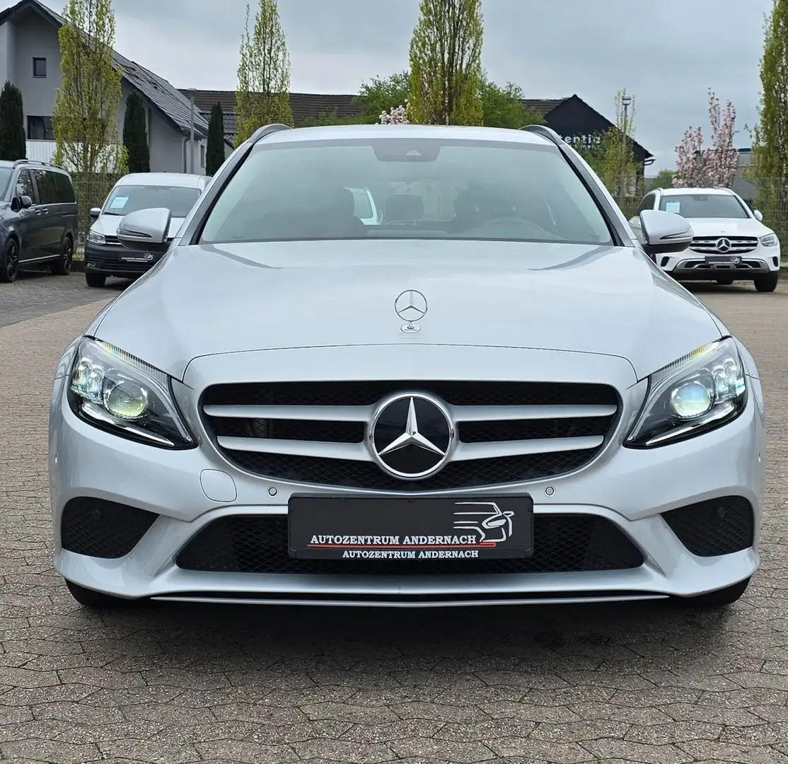 Mercedes-Benz C 200 T*NAVI*LED*CAM*AHK*CARPLAY*SHZ*9G* Silber - 2