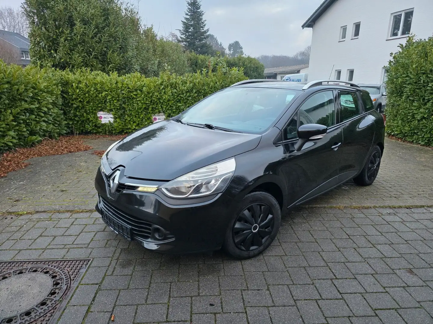 Renault Clio IV 1.5 dCi Grandtour Schwarz - 2