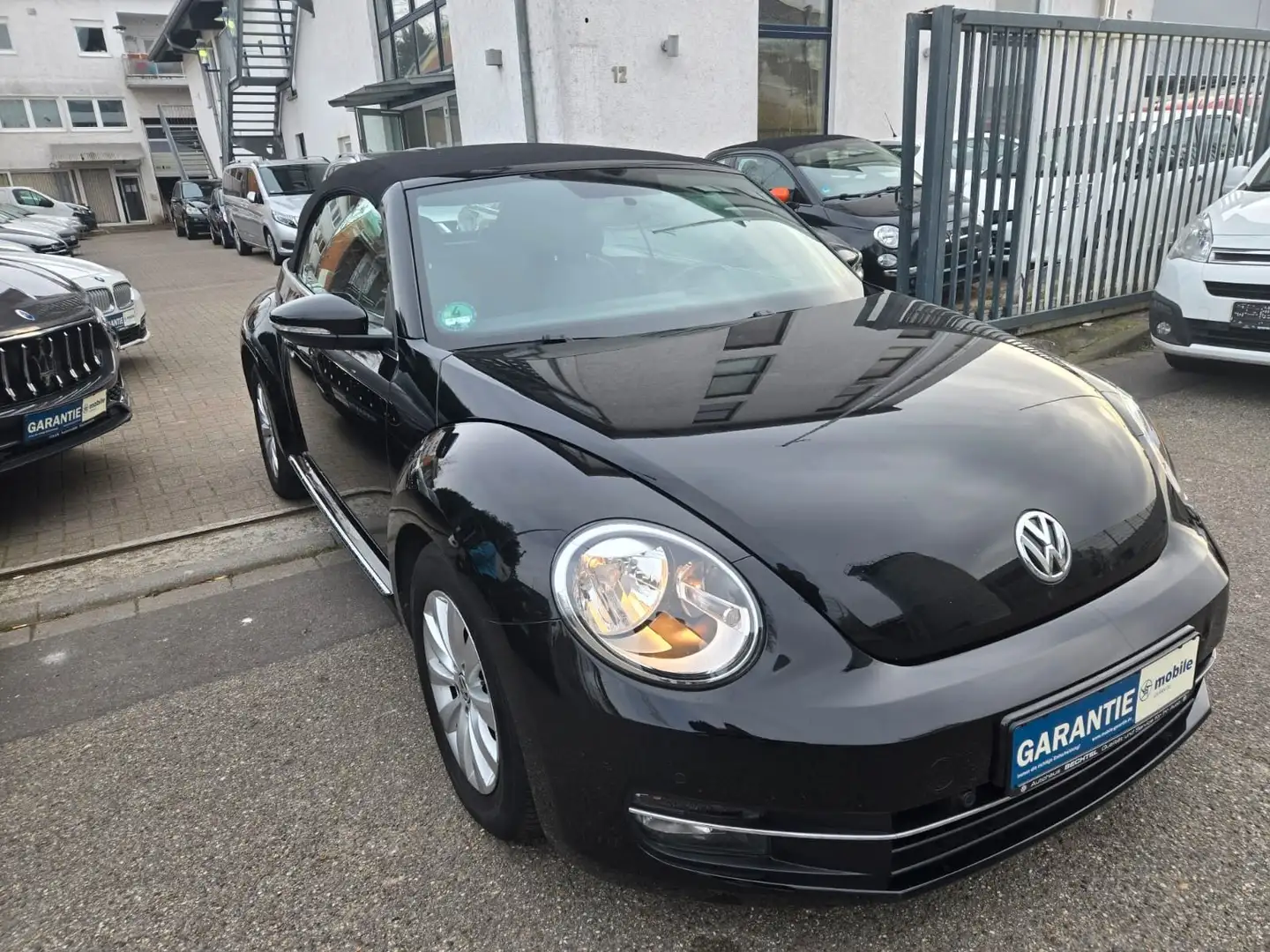 Volkswagen Beetle Cabriolet Design Schwarz - 1