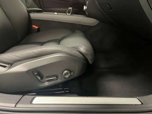 Volvo V60 Cross Country Plus