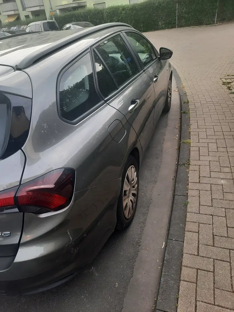 Fiat Tipo Tipo Diesel 5-Türer 1.6 MultiJet Easy - 1