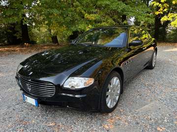 4.2 V8 - CAMBIO AUTOMATICO ZF