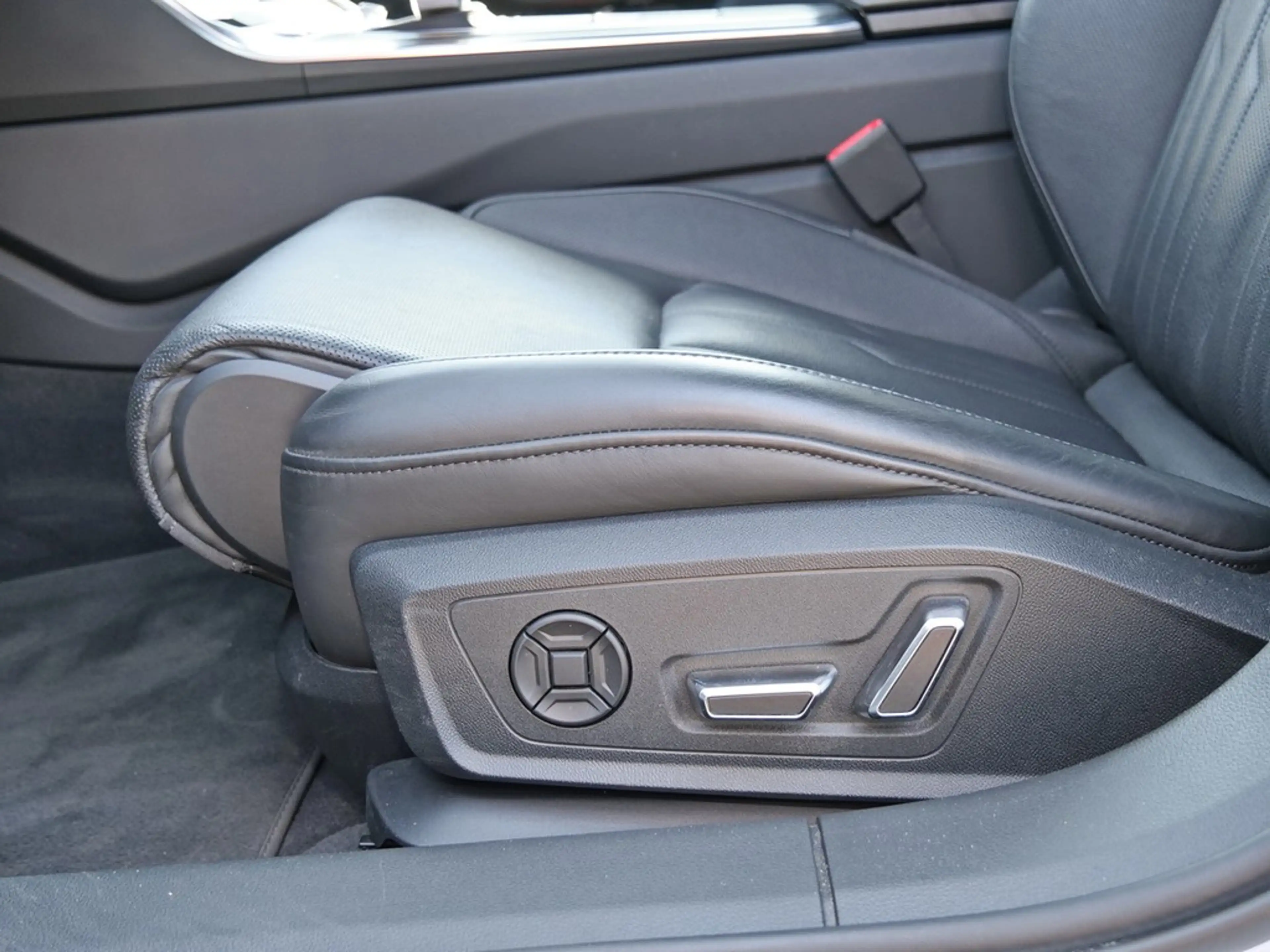 Audi A6 allroad 50 TDI quattro *PANO*B&O*ACC*AHK*LEDER* — photo 15