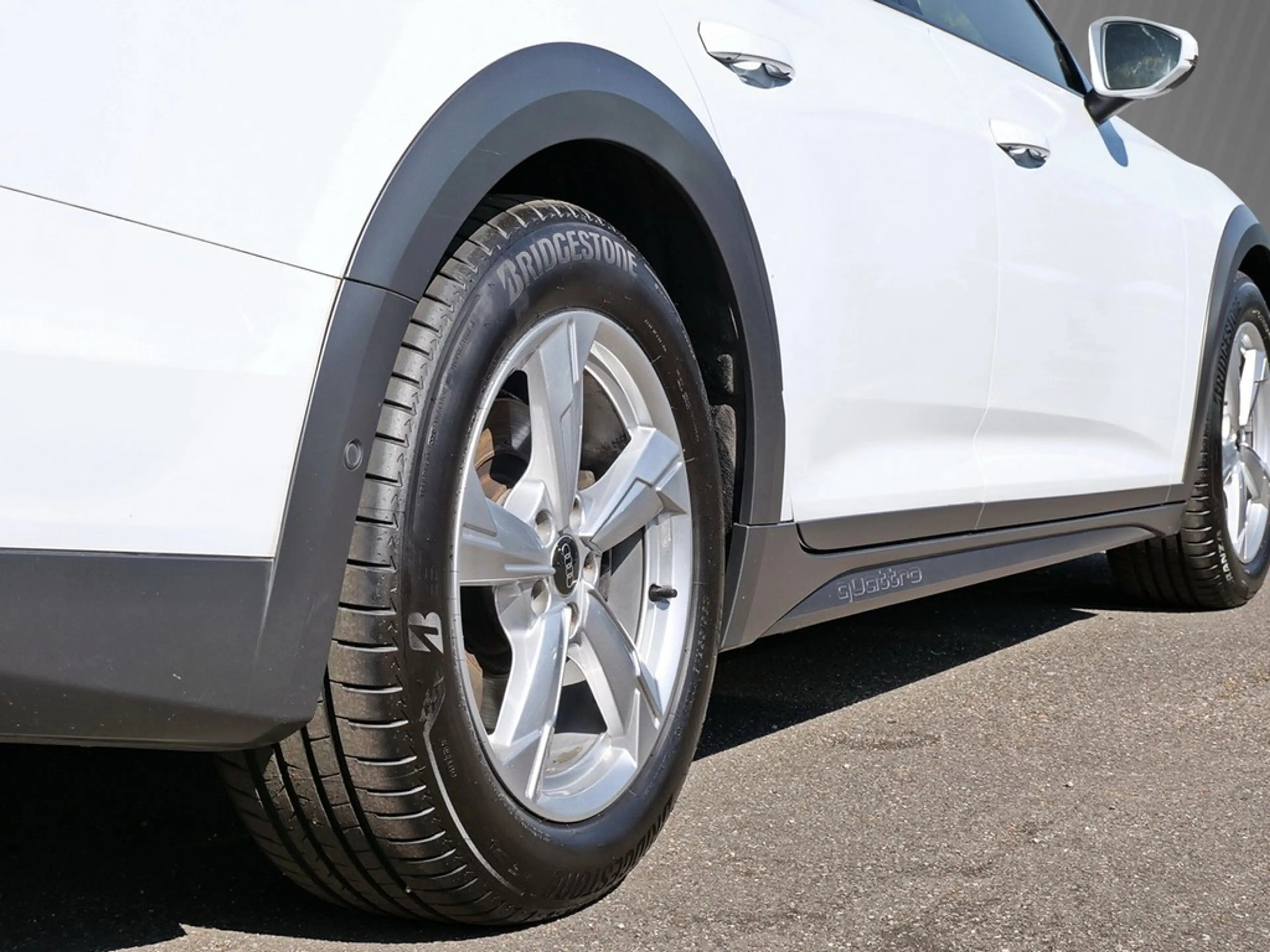 Audi A6 allroad 50 TDI quattro *PANO*B&O*ACC*AHK*LEDER* — photo 5