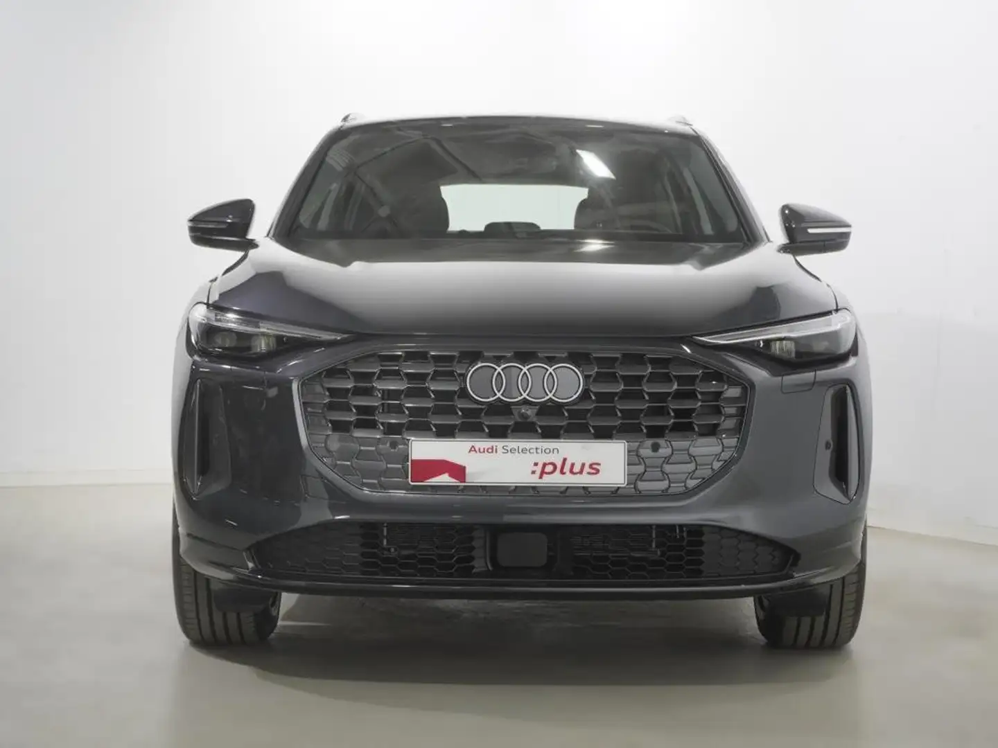 Audi Q5 TFSI S tronic Advanced 150kW Gris - 2
