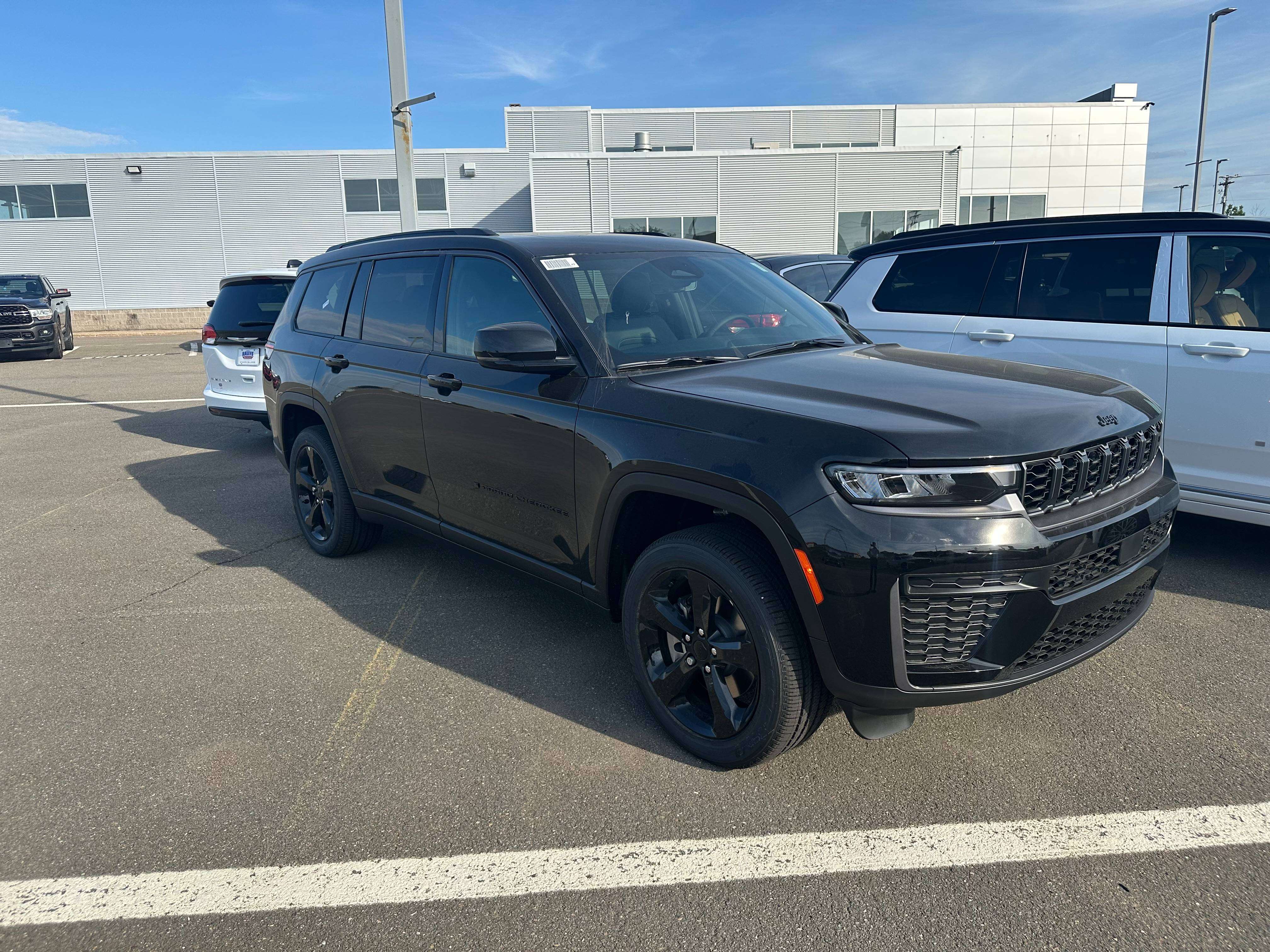 2026 Jeep Grand Cherokee L ALTITUDE! 7 SEATER BLACK OUT 0%! SUNROOF!