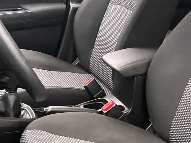 Suzuki Vitara view 14
