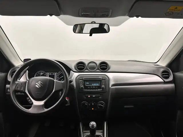 Suzuki Vitara view 2