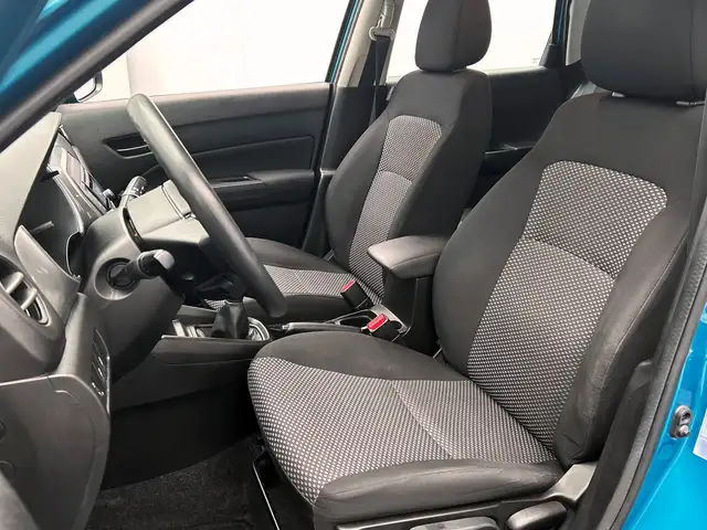 Suzuki Vitara view 10