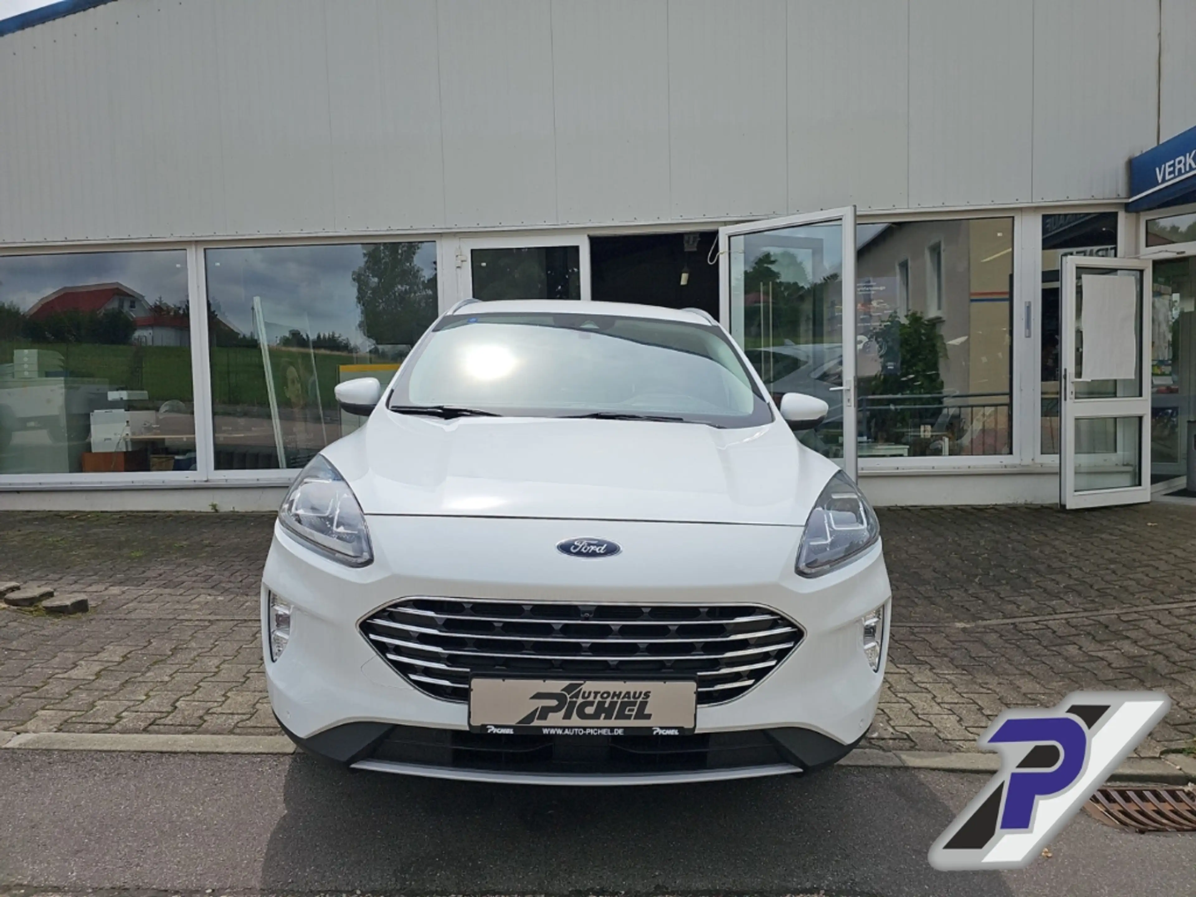 Ford Kuga PHEV Titanium WINTERPAKET NAVI RÜCKFAHRKAMERA — photo 9