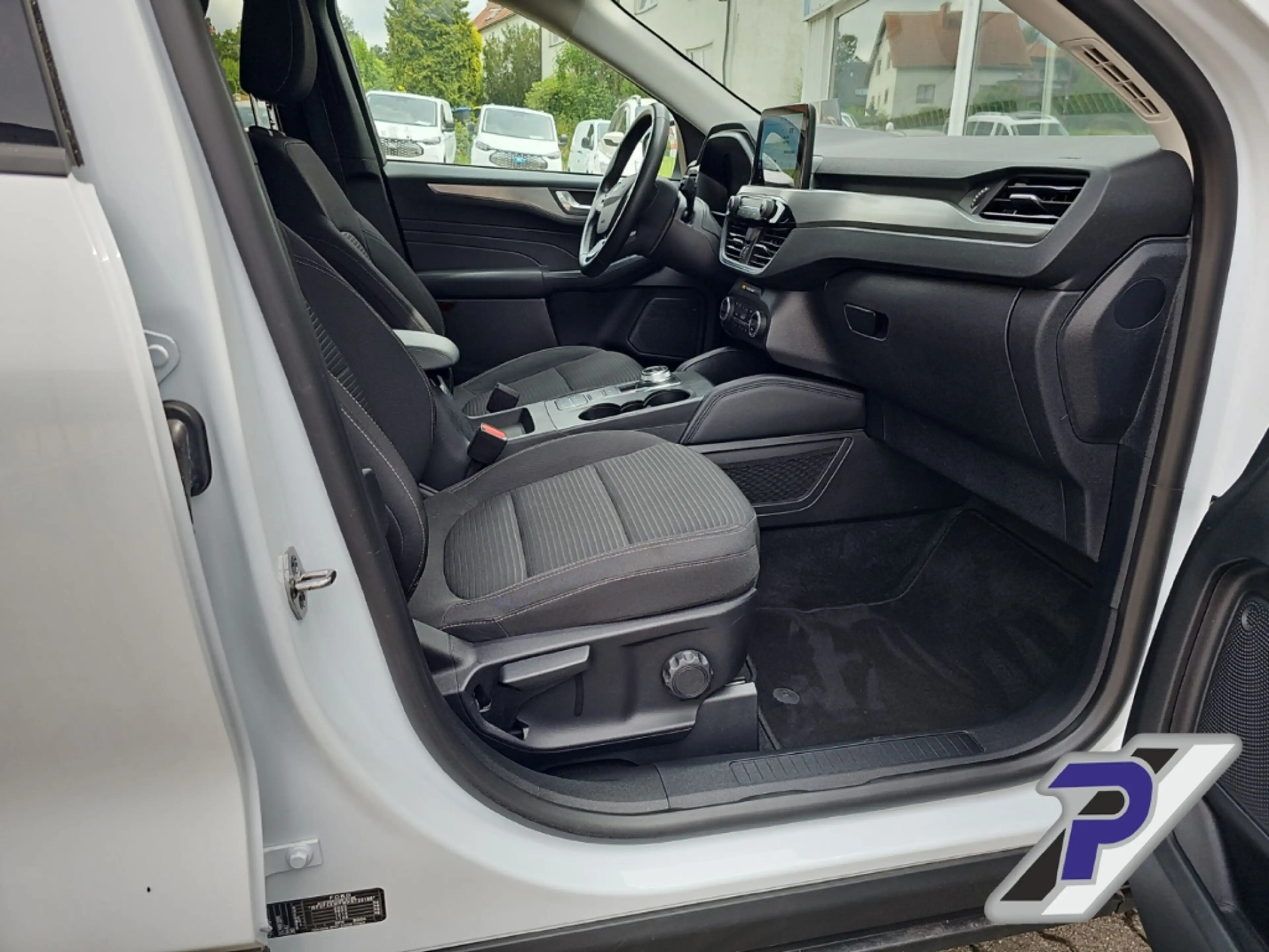Ford Kuga PHEV Titanium WINTERPAKET NAVI RÜCKFAHRKAMERA — photo 15
