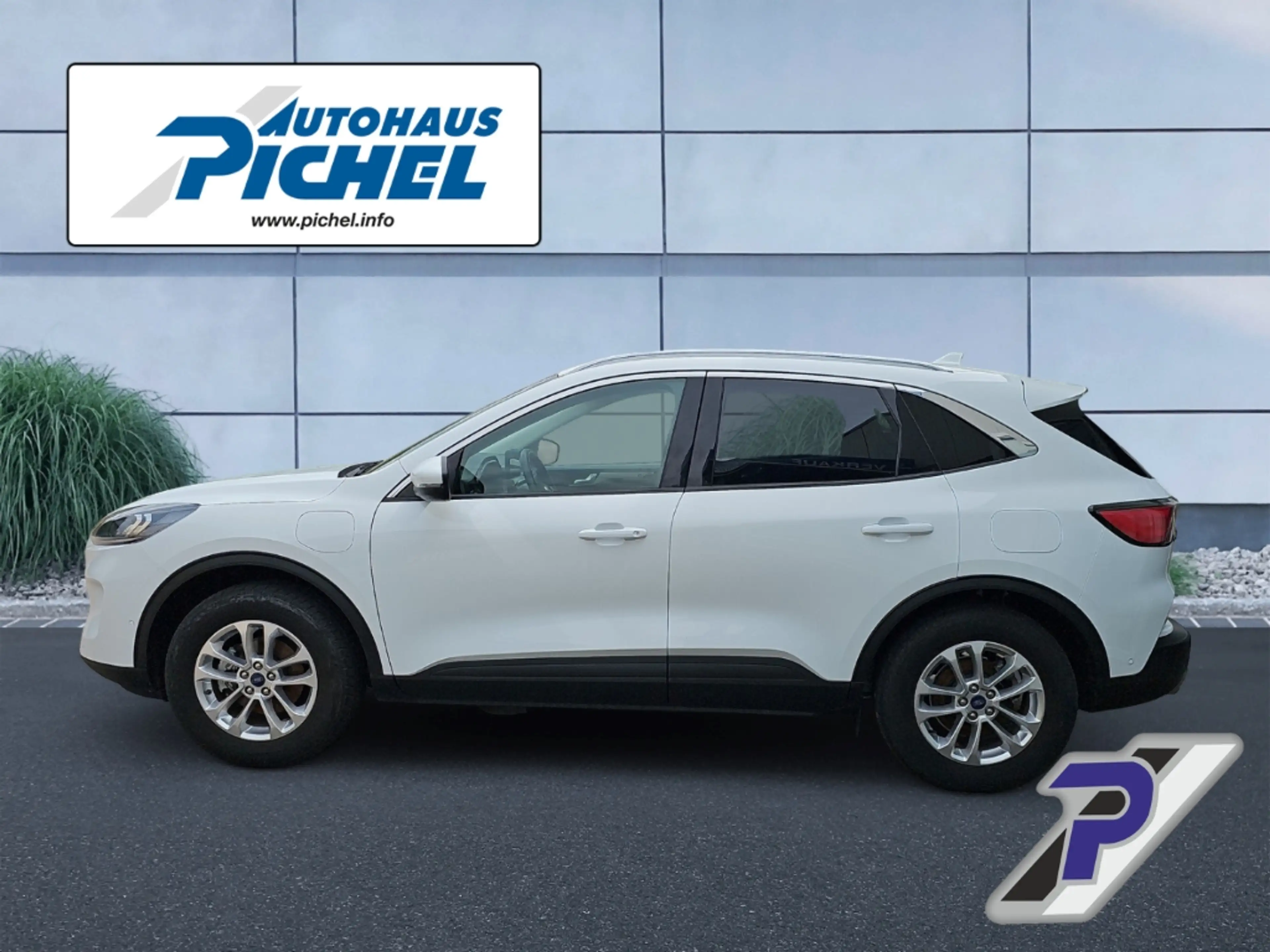 Ford Kuga PHEV Titanium WINTERPAKET NAVI RÜCKFAHRKAMERA — photo 3