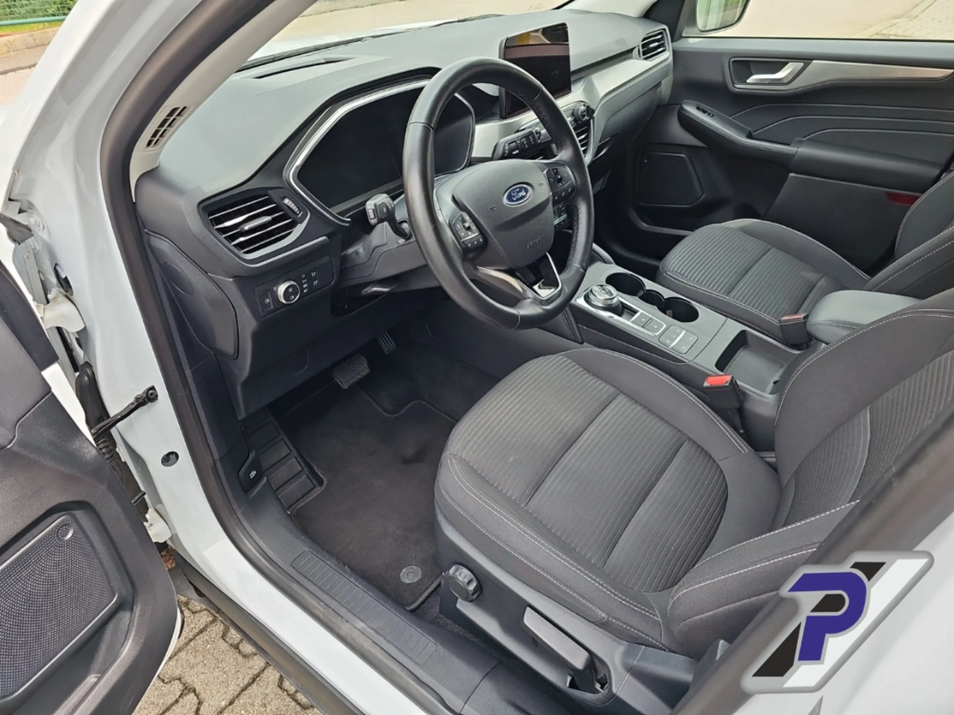 Ford Kuga PHEV Titanium WINTERPAKET NAVI RÜCKFAHRKAMERA — photo 12