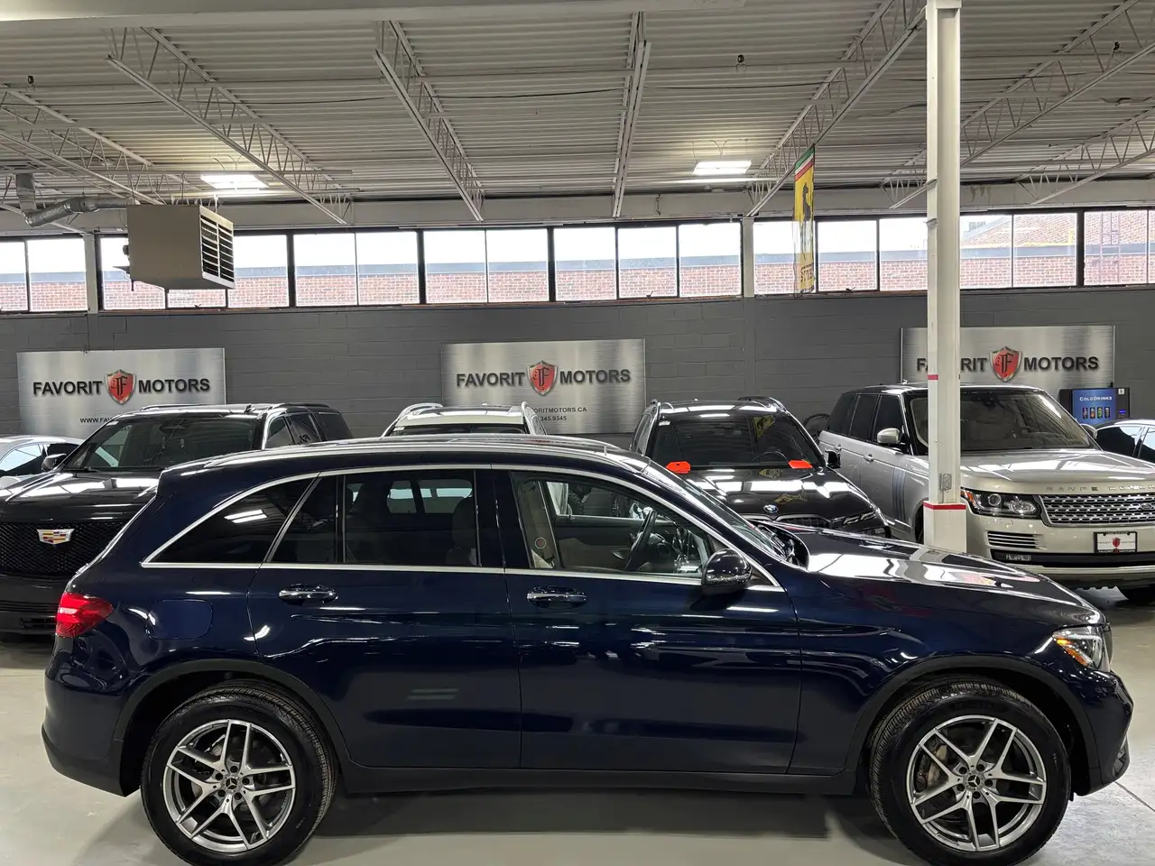 Mercedes-Benz GLC снимка Mercedes-Benz GLC