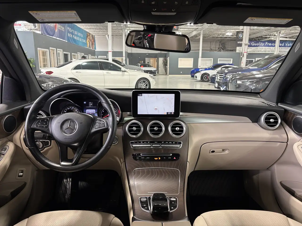 Mercedes-Benz GLC снимка Mercedes-Benz GLC