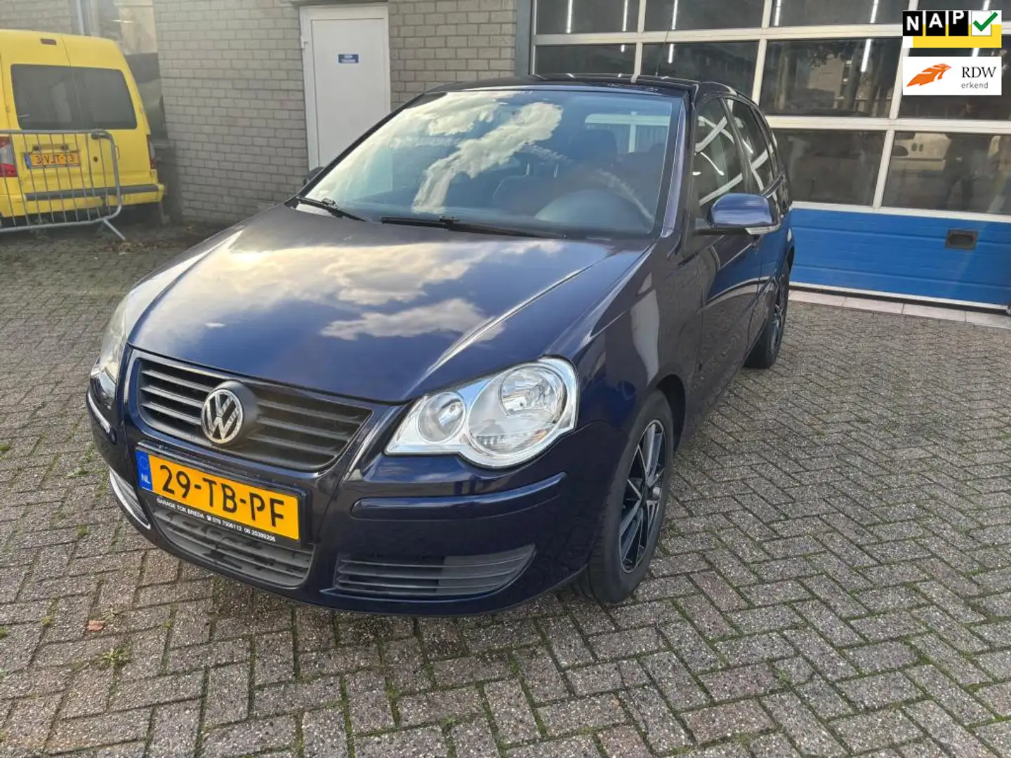 Volkswagen Polo 1.4-16V Optive|Airco|5DRS|NAP|LMV Blauw - 1