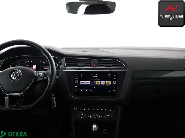 Volkswagen Tiguan view 7