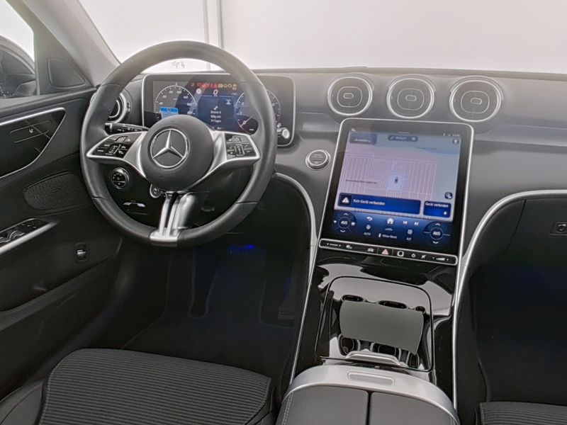 Mercedes-Benz C 180 T-Modell Avantgarde*AHV*Totwinkel — photo 5