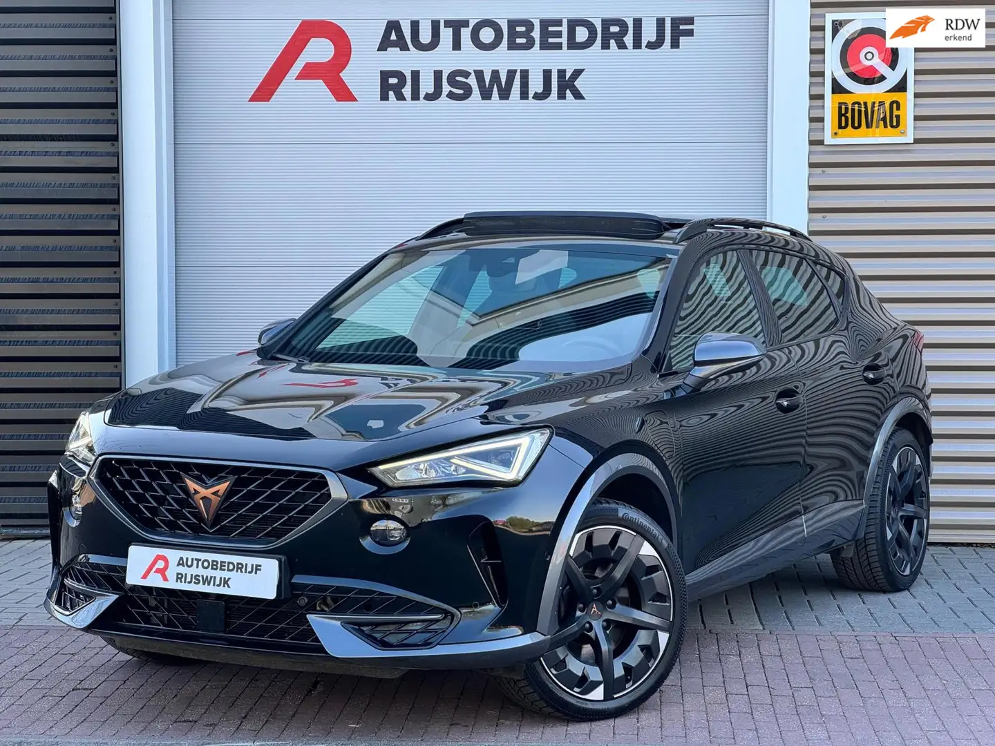 CUPRA Formentor 1.4 e-Hybrid VZ Copper Edition Pano/Matrix/Camera Schwarz - 1